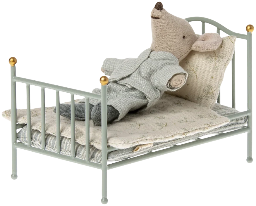 Cama Vintage para ratoncito - Mint