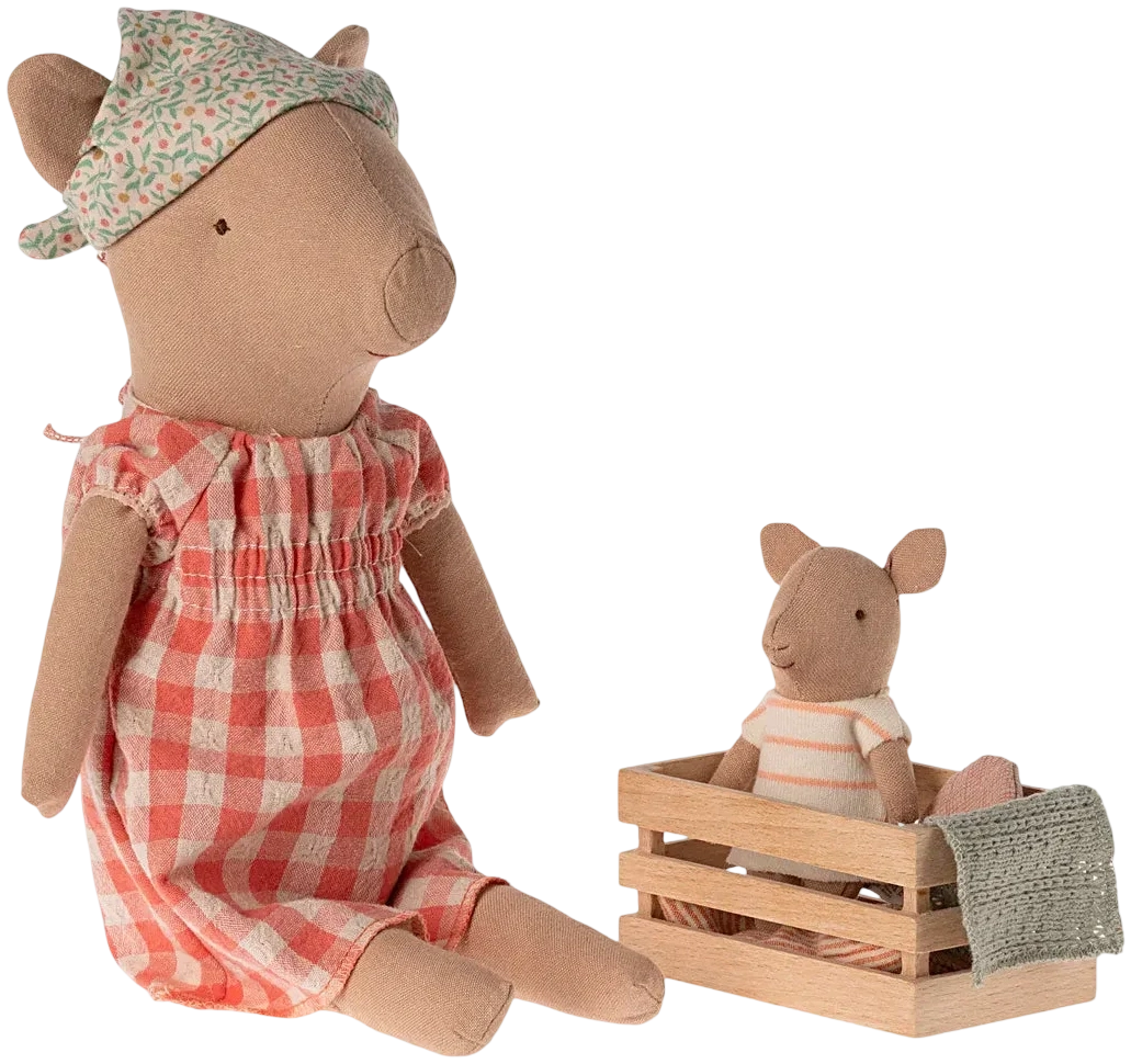 Pig - girl